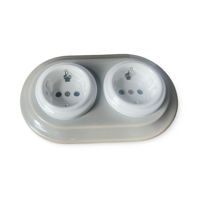 Retro Porcelain Double Wall Socket White / Grey Schuko