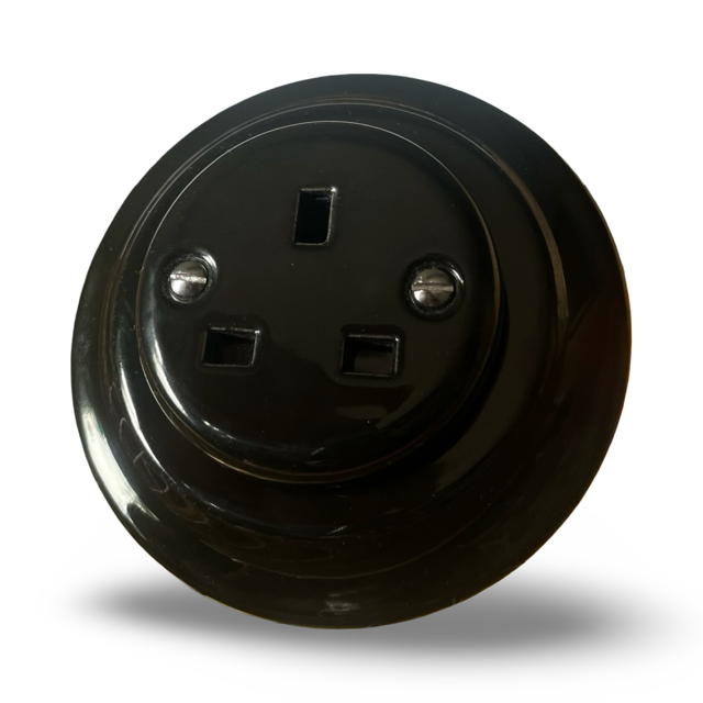 type g uk black ceramic plug socket