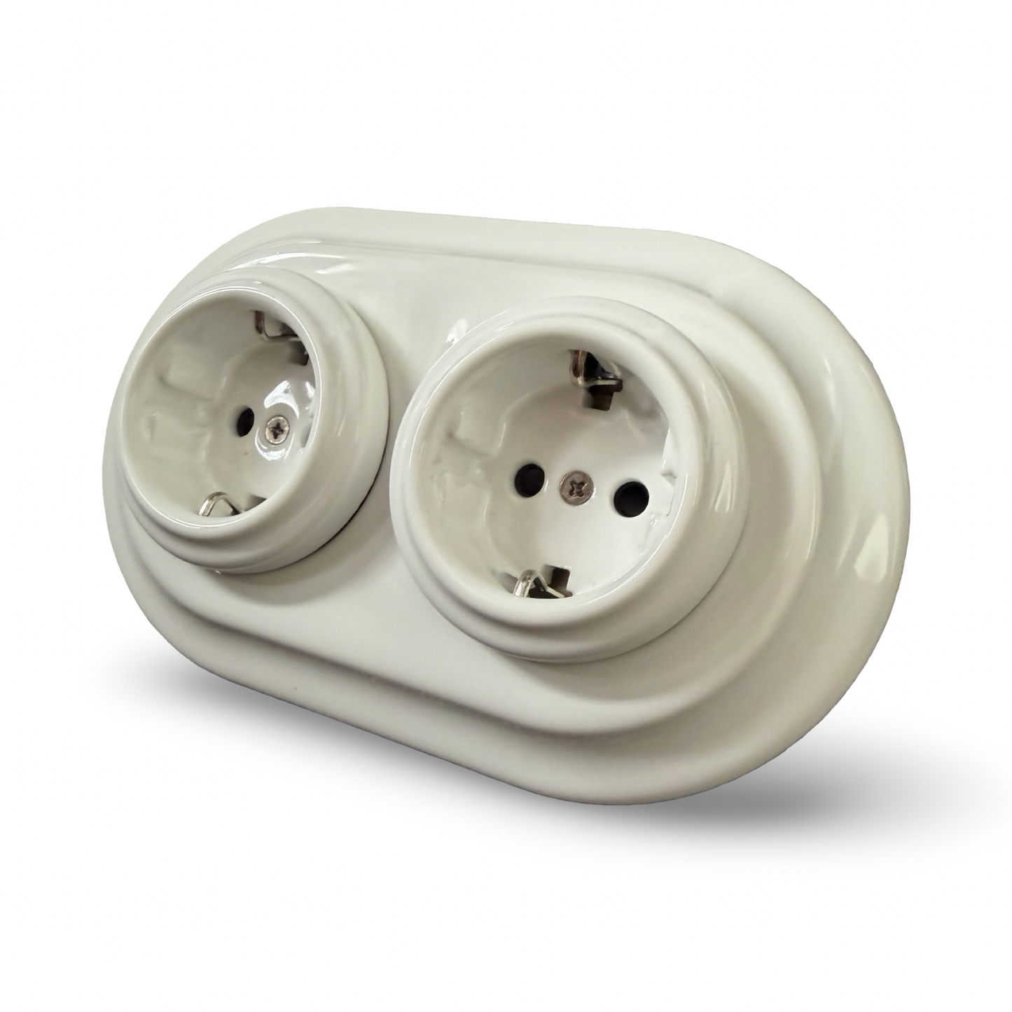 Retro Porcelain Double Wall Socket Polar White Schuko